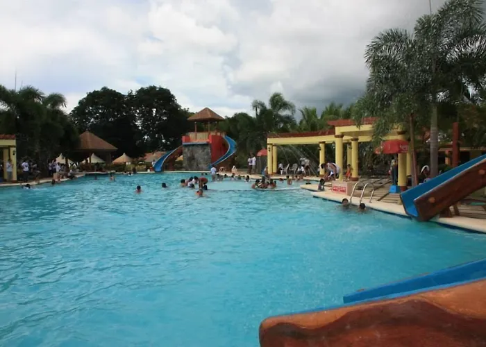 Hagnaya And Restaurant Hotel Medellin