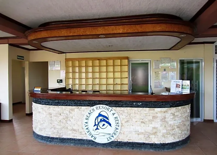 Hotel Hagnaya And Restaurant 3*