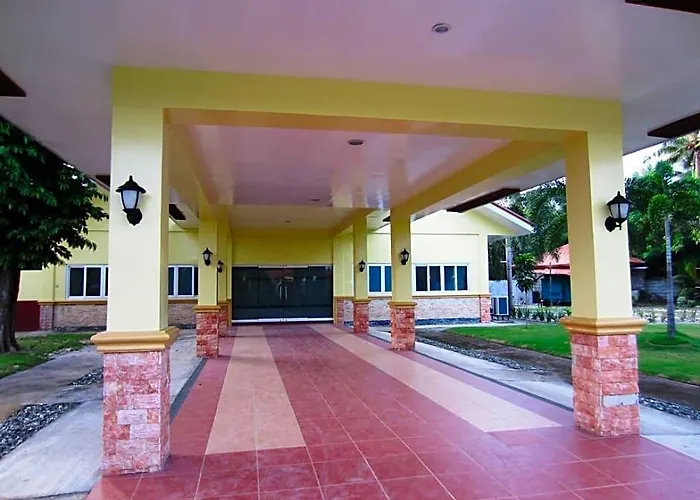 Hagnaya And Restaurant Hotel 3*