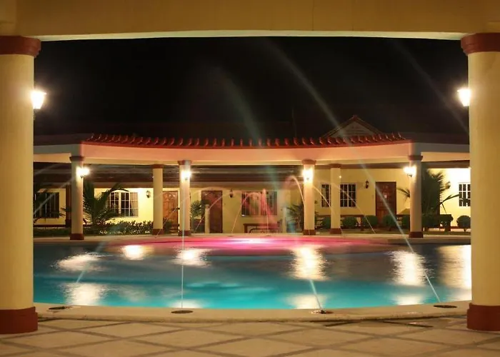 Hagnaya And Restaurant Hotel 3*