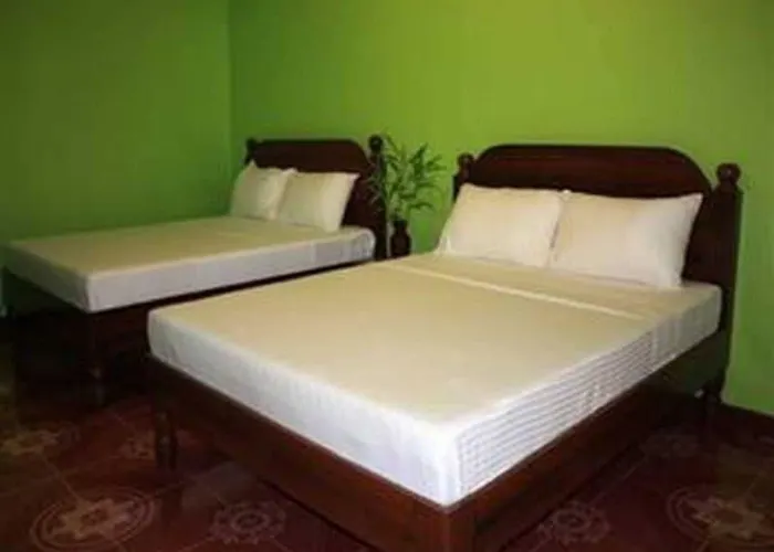 Hagnaya And Restaurant Hotel Medellin